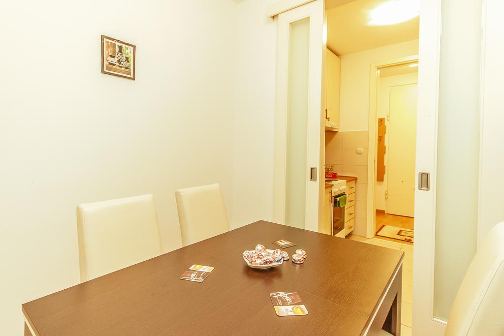 Apartments Belville Belgrad Zimmer foto