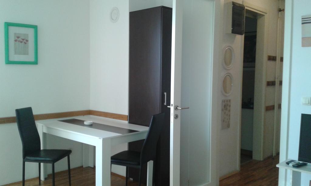Apartments Belville Belgrad Zimmer foto